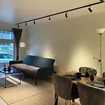 아파트 I Naerheten Av Sentrum *